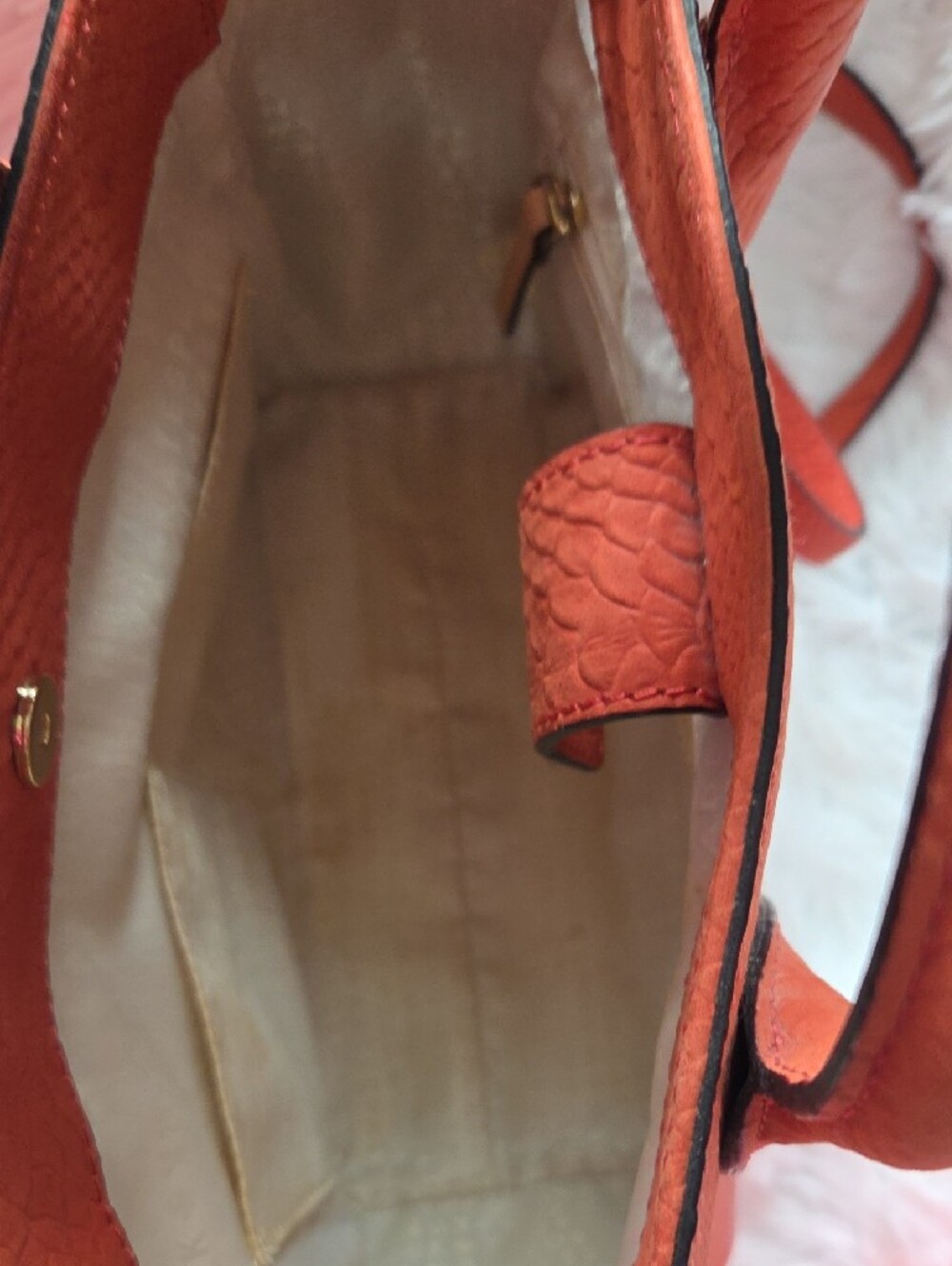 Kate Spade Mixed-Color Bundle of Shoulder & Crossbody Bags - Orange, Red, Purple - Picture 4 of 12